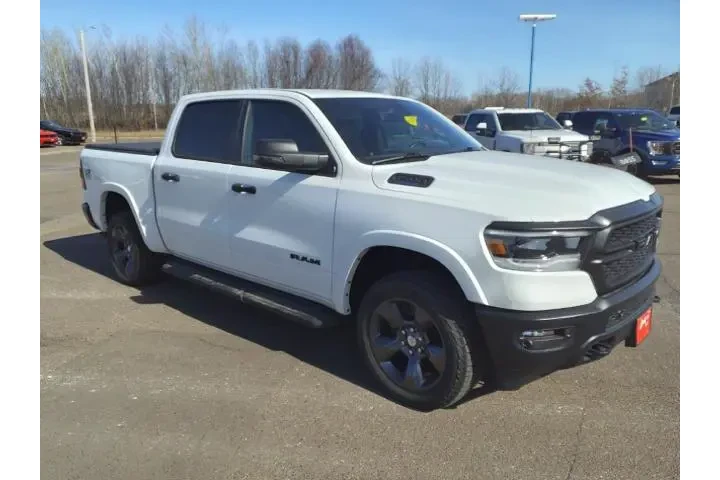 $37717 : Ram 1500 2023 4x4 Big Horn 4 image 8