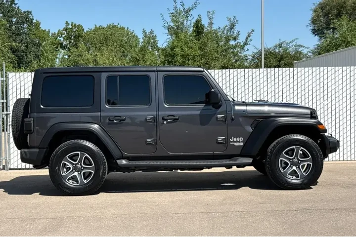 $22997 : Jeep Wrangler Unlimited 2020 image 3