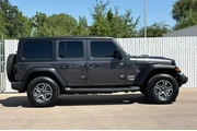 $22997 : Jeep Wrangler Unlimited 2020 thumbnail