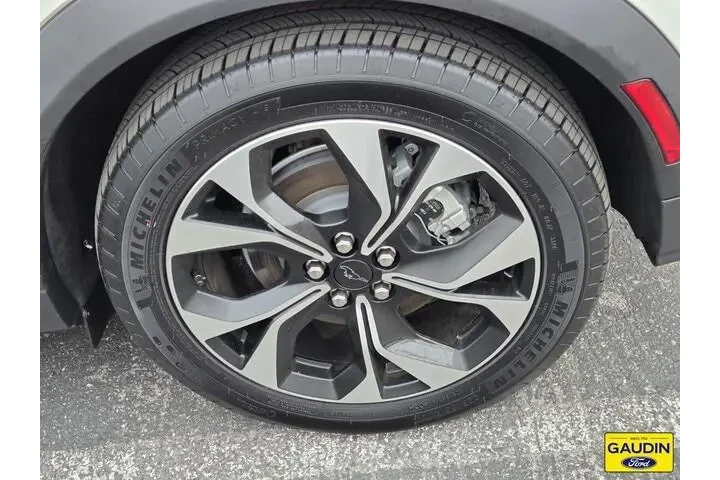 $37777 : Ford Mustang Mach-E 2024 AWD image 5