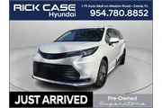 Toyota Sienna 2022 XLE 8-Pas en Fort Lauderdale