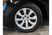 $22660 : Toyota Corolla 2024 LE 4dr S thumbnail