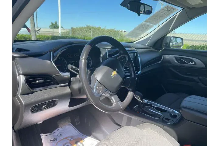 $25767 : Chevrolet Traverse 2021 LT C image 10