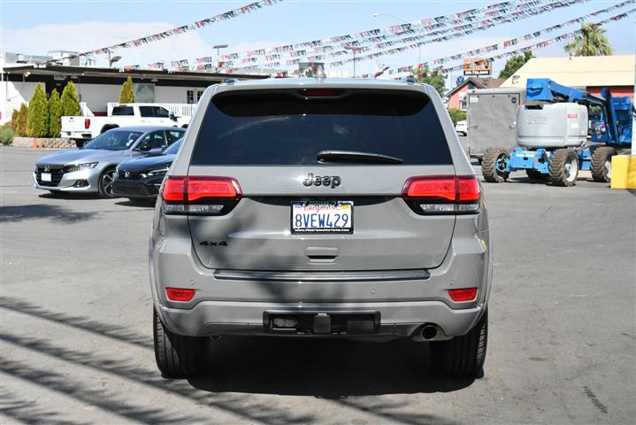 $27947 : Grand Cherokee Laredo X image 7