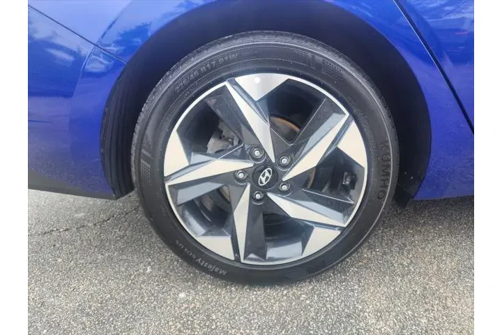 $19900 : Hyundai ELANTRA 2023 SEL 4dr image 5