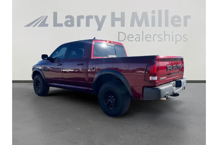 Ram 1500 2017 4x4 Rebel 4dr image 3