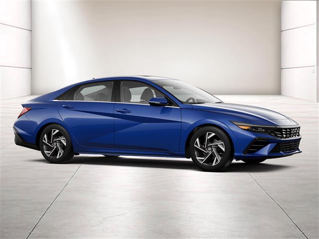 $31140 : New 2024 Hyundai ELANTRA HYBR image 10