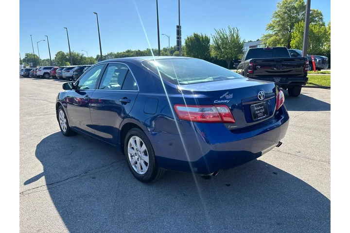 $7980 : 2009 Camry 4dr Sdn V6 Auto XL image 4