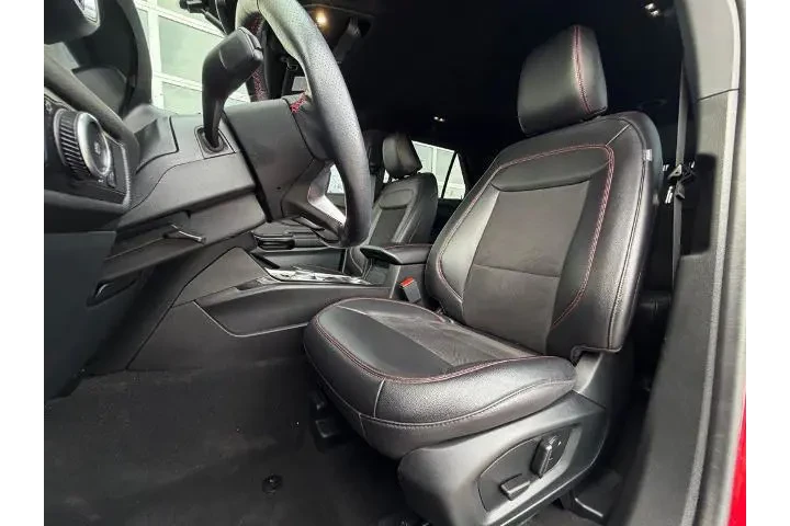 $38995 : Ford Explorer 2023 AWD ST-Li image 6