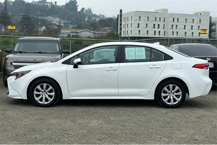$19390 : Toyota Corolla 2024 LE 4dr S image 10