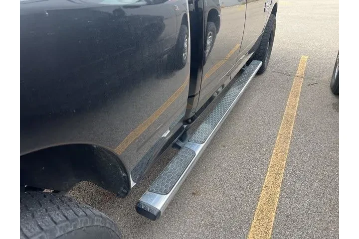 $19827 : Ram 1500 2017 4x4 Express 4d image 3