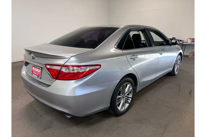 $16514 : Toyota Camry 2016 SE 4dr Sed image 3