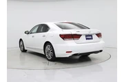 $28998 : Lexus LS 460 2017 4dr Sedan thumbnail