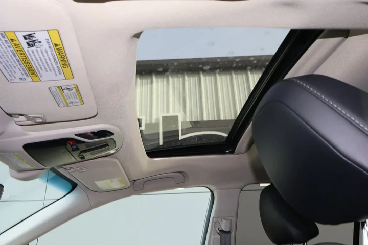 $20988 : 2021 Outback Limited CVT image 8