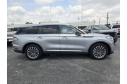 $39494 : Lincoln Aviator 2022 AWD Res thumbnail