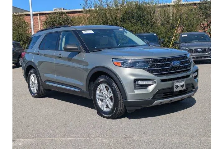 $26990 : Ford Explorer 2020 XLT 4dr S image 1