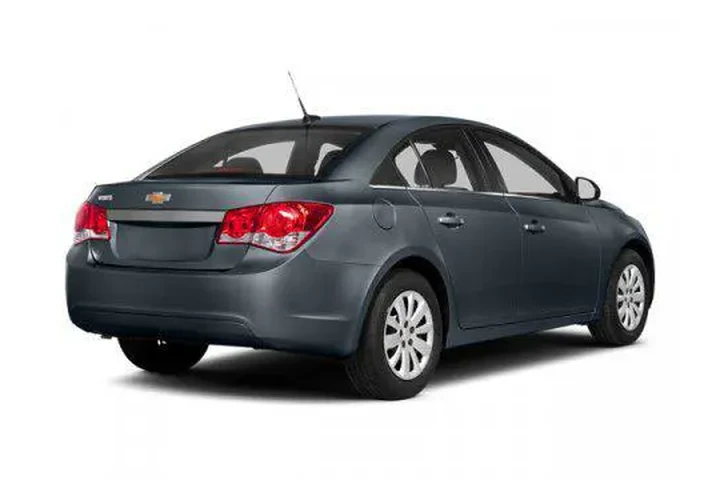 $8691 : Chevrolet Cruze 2014 LS Auto image 2