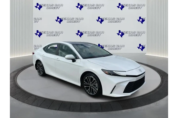 $35995 : Toyota Camry 2025 SE 4dr Sed image 1
