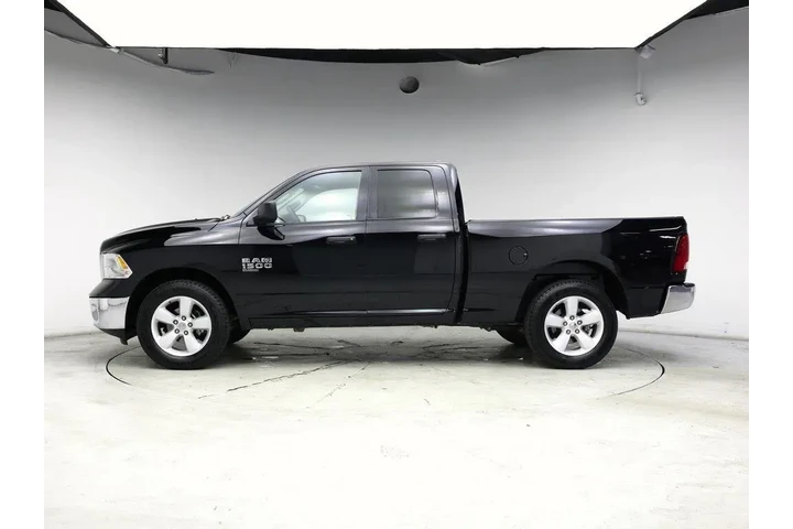 $29998 : Ram 1500 Classic 2024 4x4 SL image 3