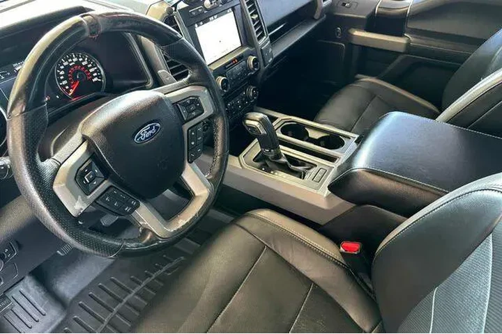 $36475 : Ford F-150 2017 4x4 Raptor 4 image 9