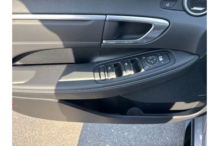 $26575 : Hyundai SONATA 2023 Limited image 9