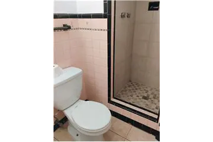 $1375 : Rental property with 1 bedro image 7