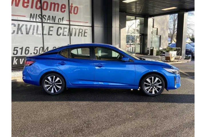 $15915 : Nissan Sentra 2025 SV 4dr Se image 4