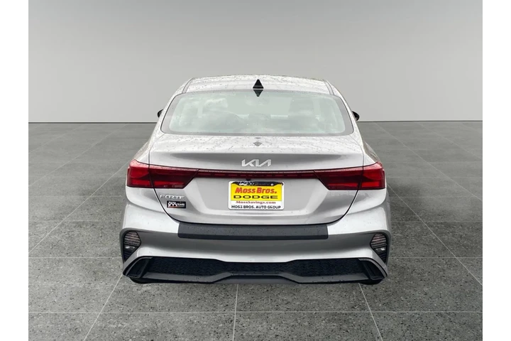 $23713 : Kia Forte 2024 image 4