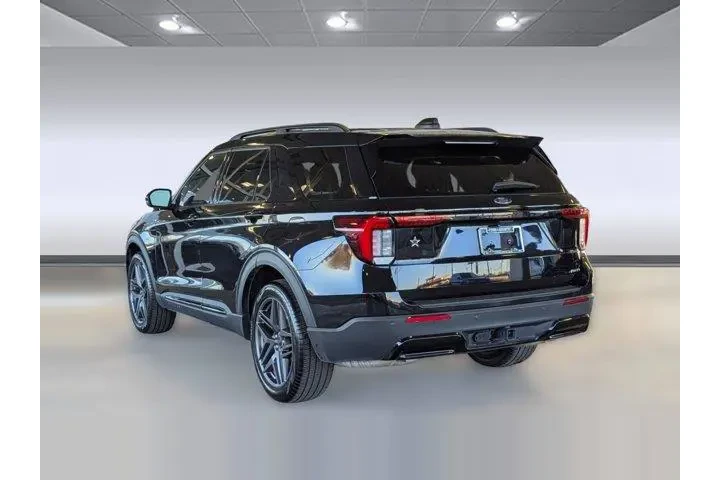 $37999 : Ford Explorer 2025 AWD ST-Li image 3
