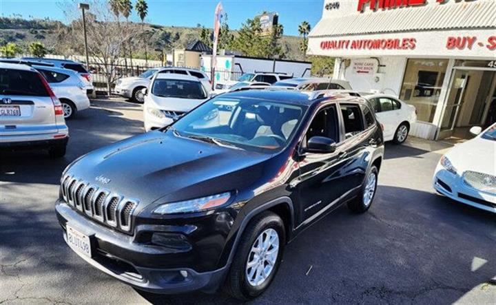 $12995 : 2015 Cherokee image 4