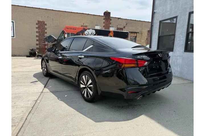 $11995 : 2019 Altima 2.5 SL AWD image 3