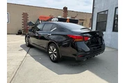 $11995 : 2019 Altima 2.5 SL AWD thumbnail