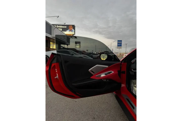 $65950 : 2021 Corvette Stingray image 7