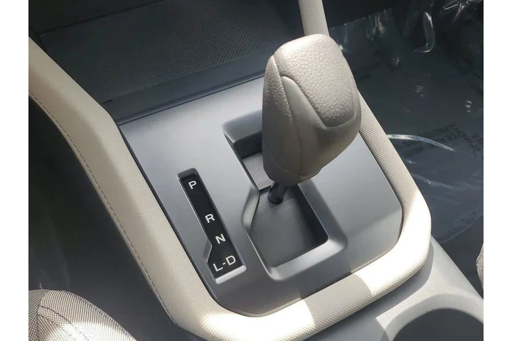 $26750 : Subaru Forester 2025 AWD Bas image 10