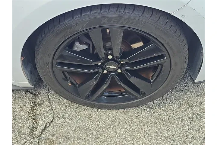 $11990 : Ford Mustang 2016 EcoBoost 2 image 7