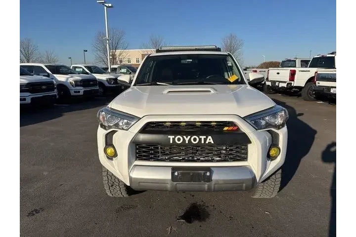 $34000 : Toyota 4Runner 2019 4x4 SR5 image 2