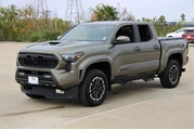$38314 : Toyota Tacoma 2024 4x4 TRD S thumbnail