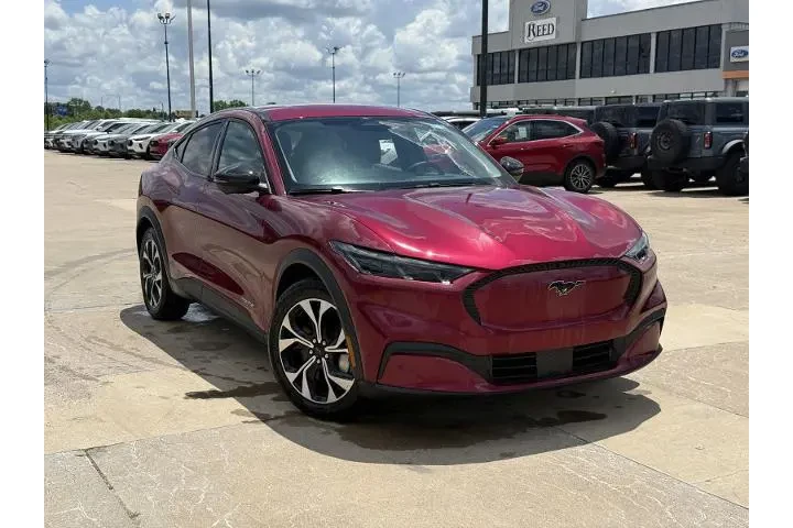 $29000 : Ford Mustang Mach-E 2025 Sel image 2