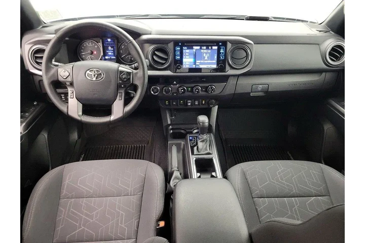 $32998 : Toyota Tacoma 2018 4x4 SR V6 image 9