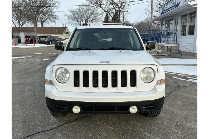 Jeep Patriot 2014 Latitude 4 image 5