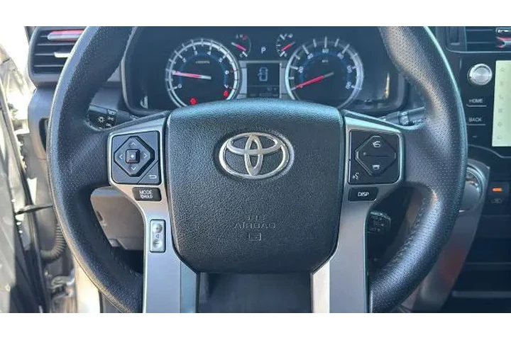 $31258 : Toyota 4Runner 2016 4x4 SR5 image 10