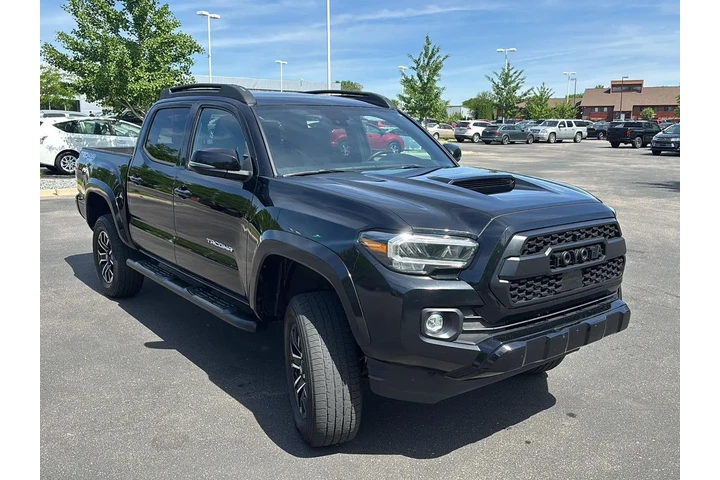 $31296 : Silver Certified 2022 Tacoma image 7