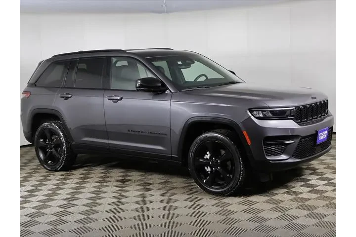 $29895 : Jeep Grand Cherokee 2023 4x4 image 2