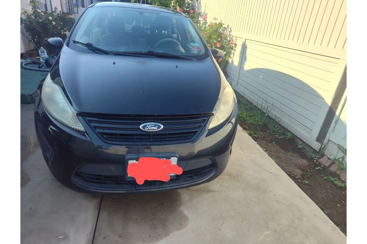 $3500 : FORD FIESTA 2012 image 6