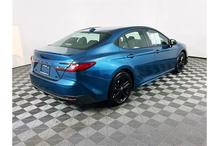 $34900 : Toyota Camry 2026 SE 4dr Sed image 7