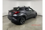 $25995 : Toyota C-HR 2021 LE 4dr Cros thumbnail