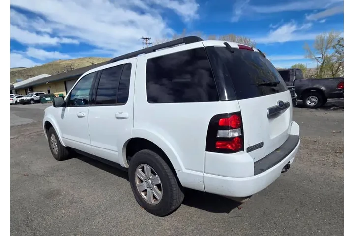 $6995 : 2010 Explorer XLT image 5