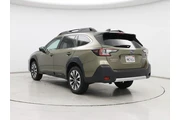 $30998 : Subaru Outback 2024 AWD Limi thumbnail