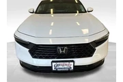 $27988 : Honda Accord Hybrid 2023 Tou thumbnail