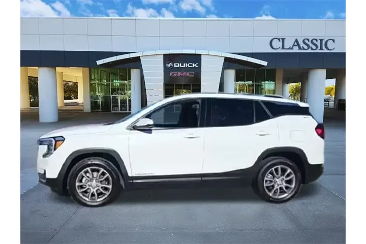 $21987 : GMC Terrain 2024 AWD SLT 4dr image 4